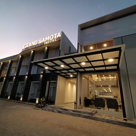 Grand Samota Hotel Sumbawa Eksteriør billede