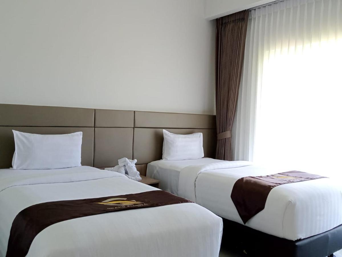 Grand Samota Hotel Sumbawa Eksteriør billede
