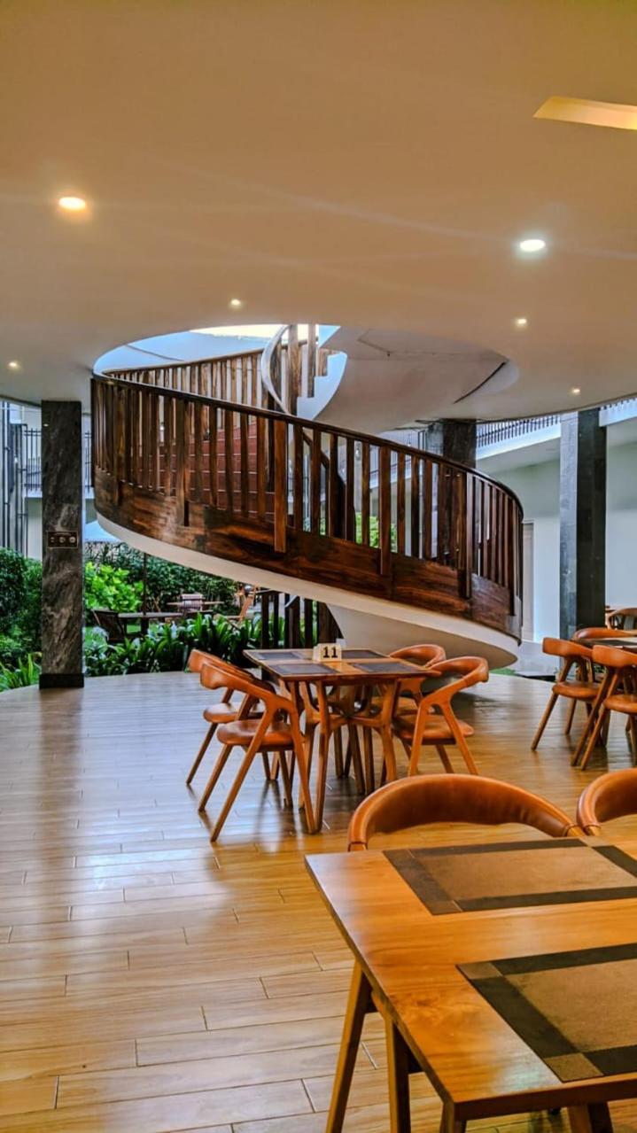Grand Samota Hotel Sumbawa Eksteriør billede