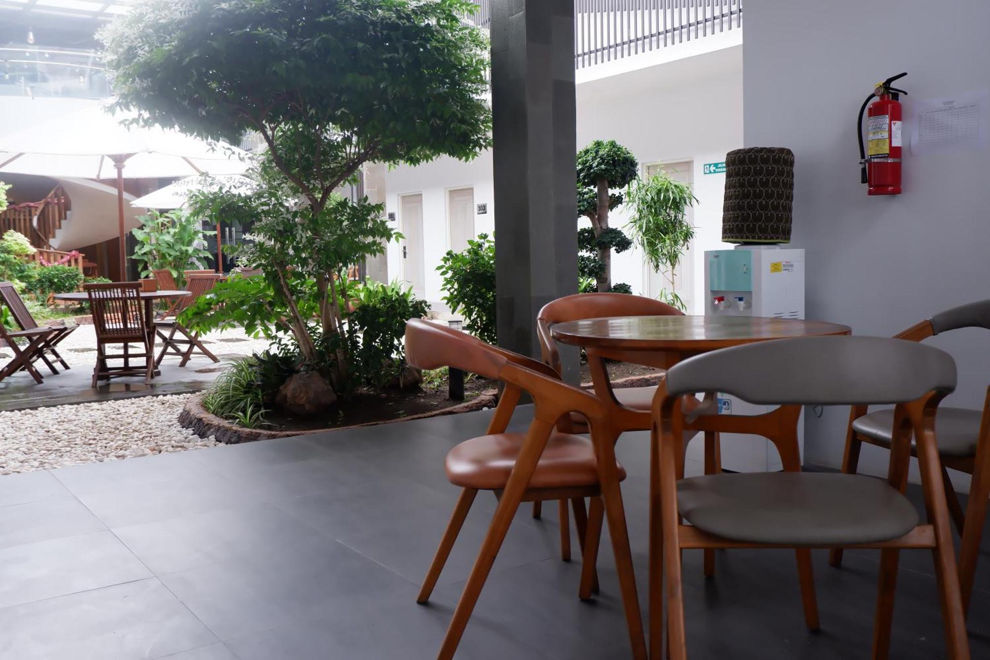 Grand Samota Hotel Sumbawa Eksteriør billede
