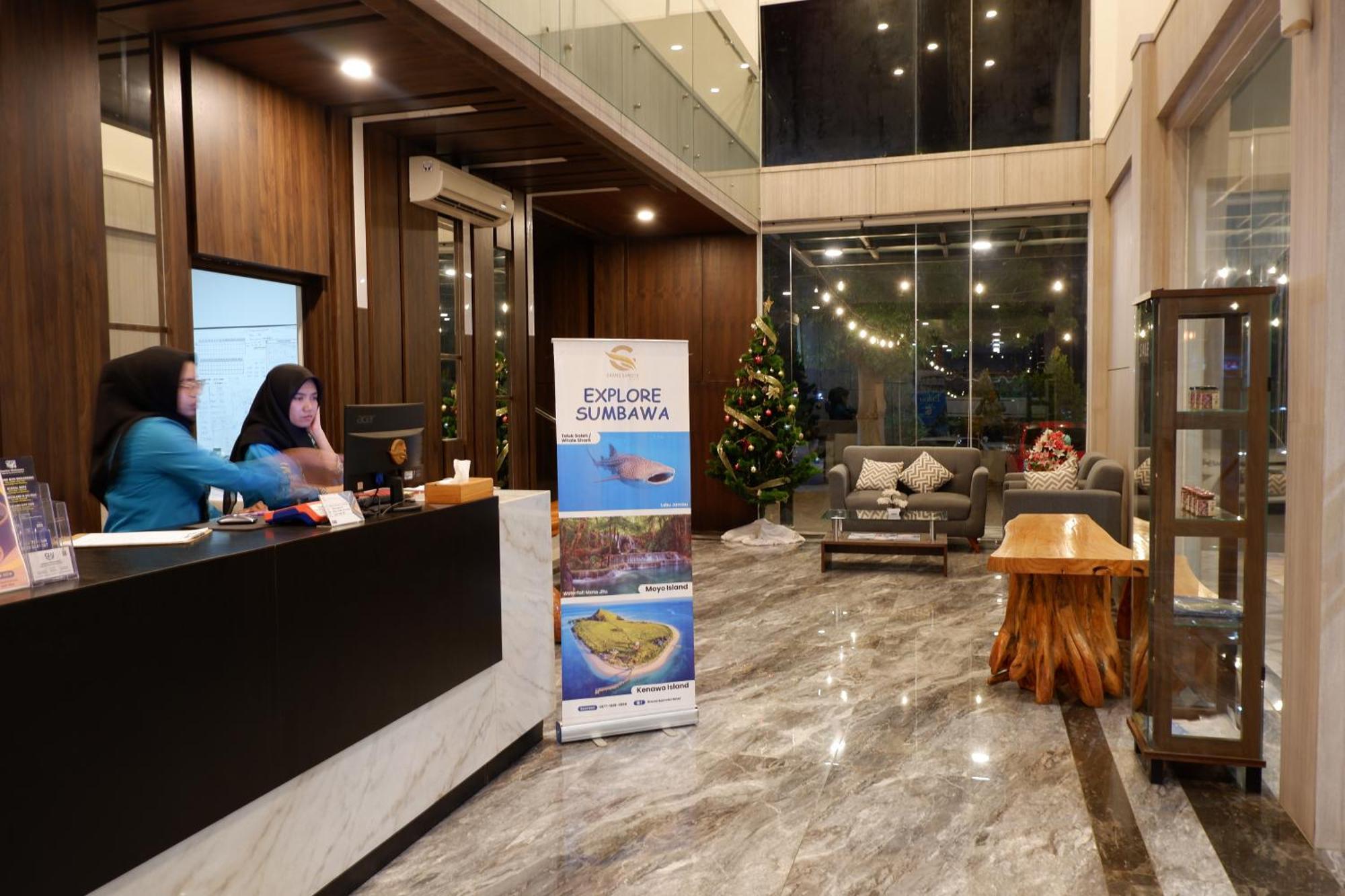 Grand Samota Hotel Sumbawa Eksteriør billede