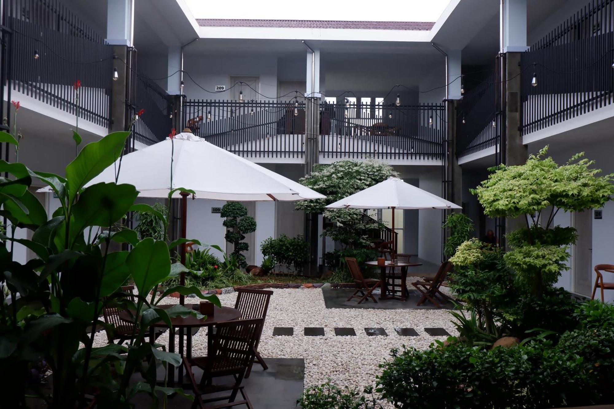 Grand Samota Hotel Sumbawa Eksteriør billede