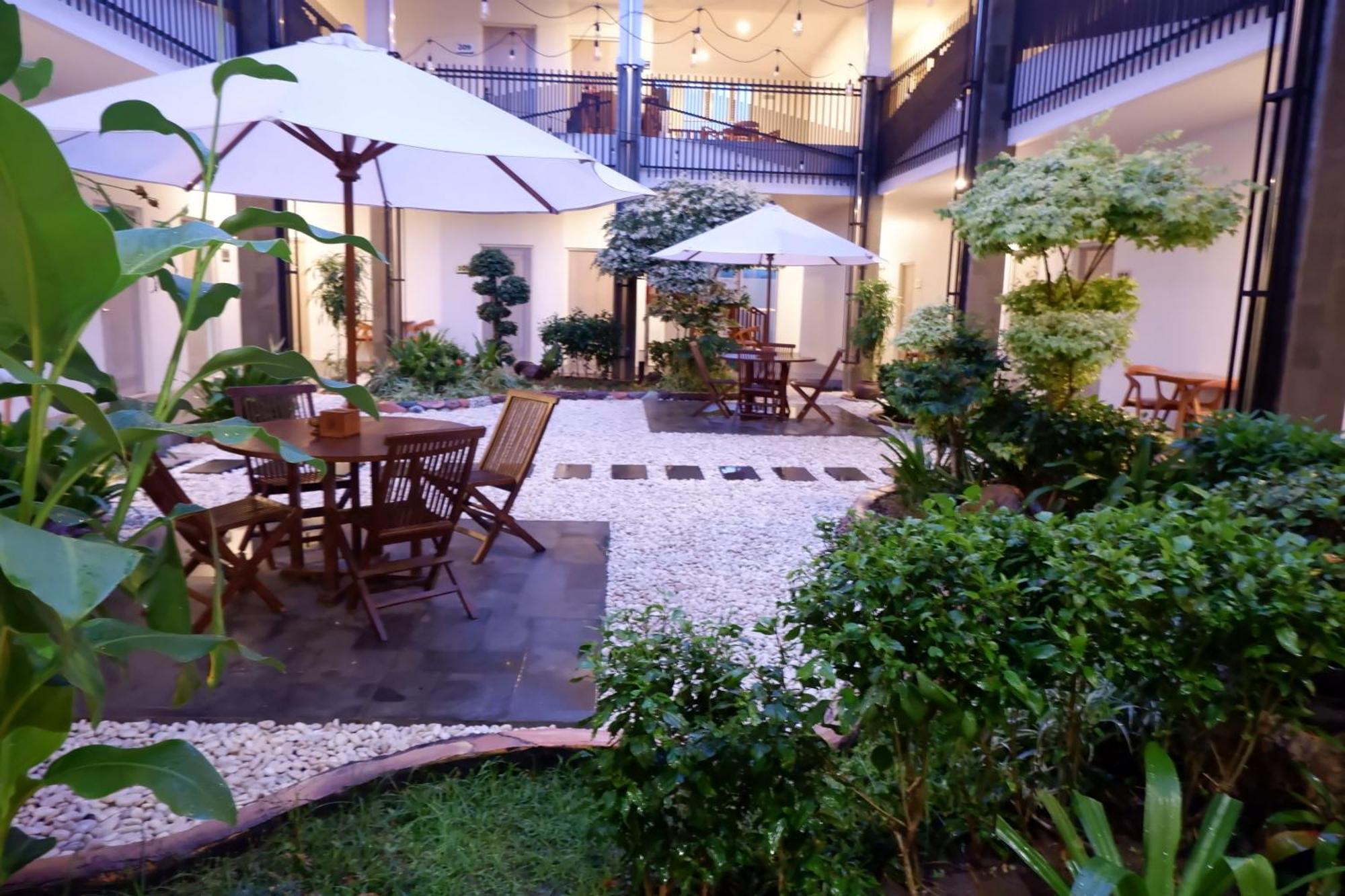 Grand Samota Hotel Sumbawa Eksteriør billede
